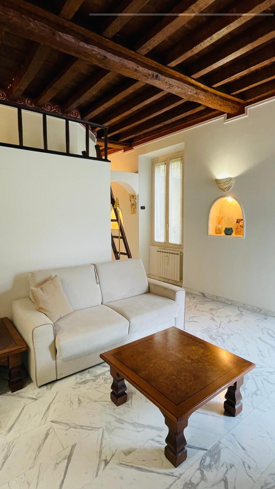 Charming Flat, Central And Close To Metro Milano Ngoại thất bức ảnh